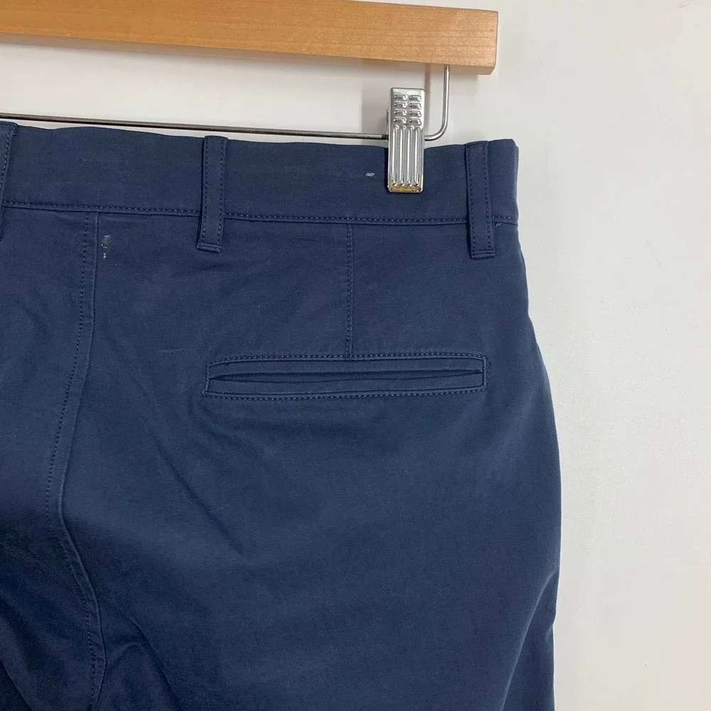 J. Crew Mens Navy Blue Flat Front Chinos Pants Straight Leg Casual Pants Size 28
